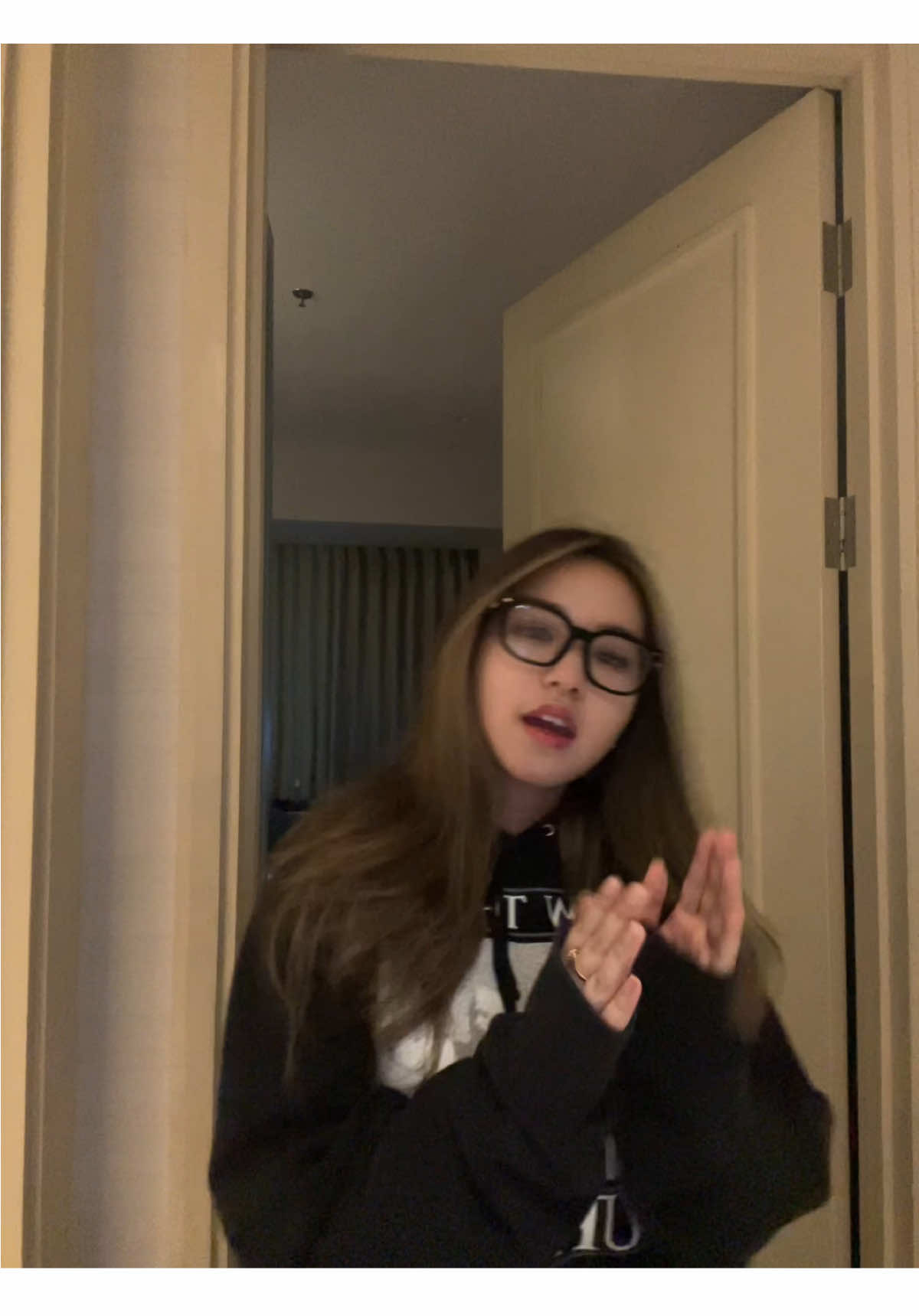 @hi