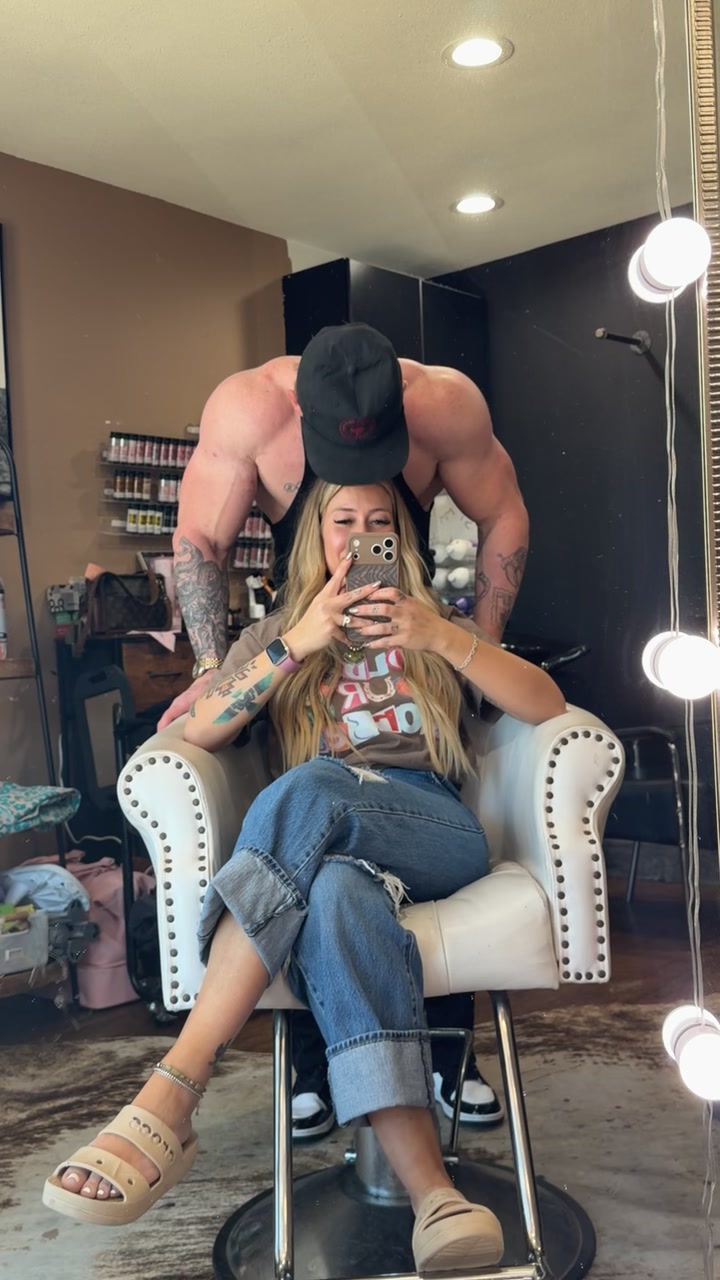 @Hayli Moore | Hairstylist