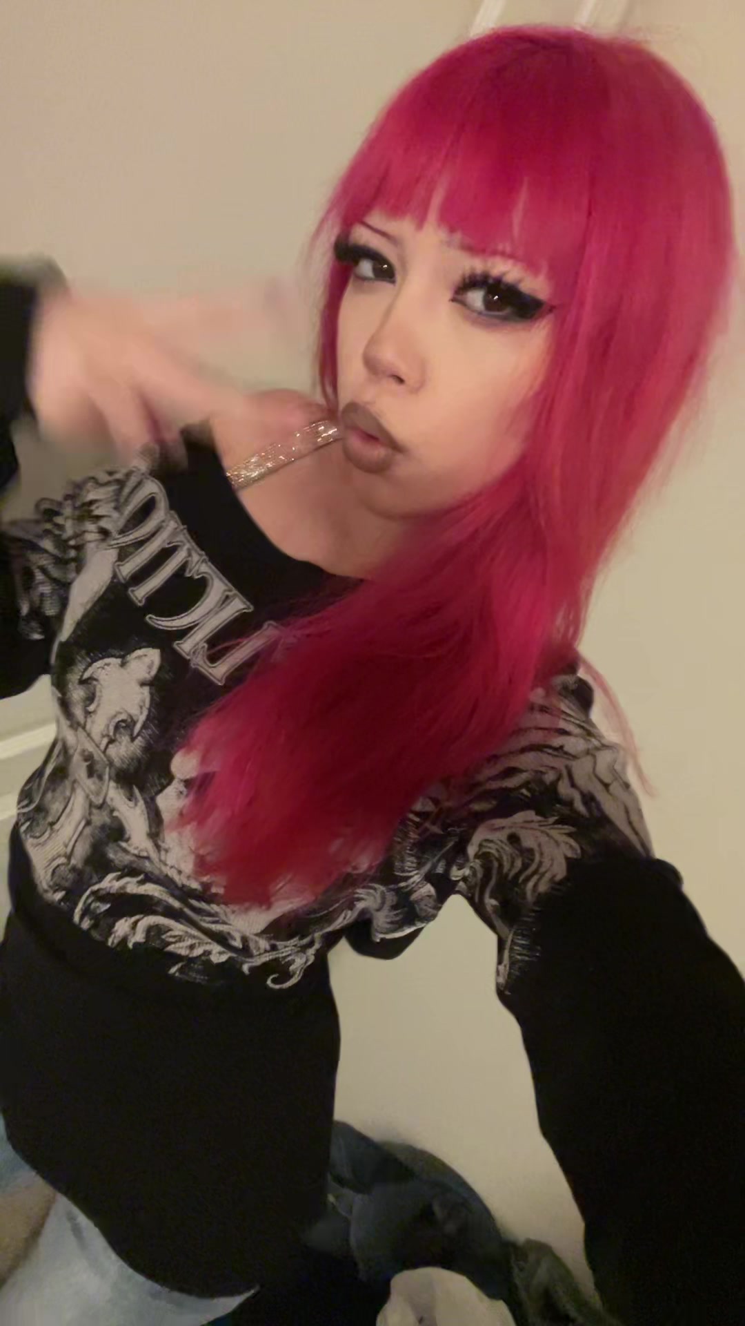 @litowllybakugoat