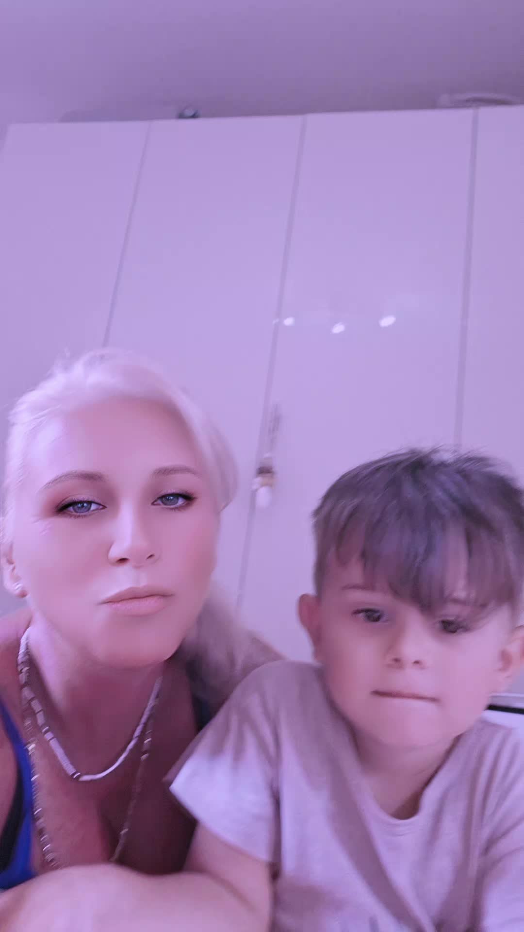 @꧁•♡ᏚťёԲꪋ𝗇ĩꪋ ♡•꧂