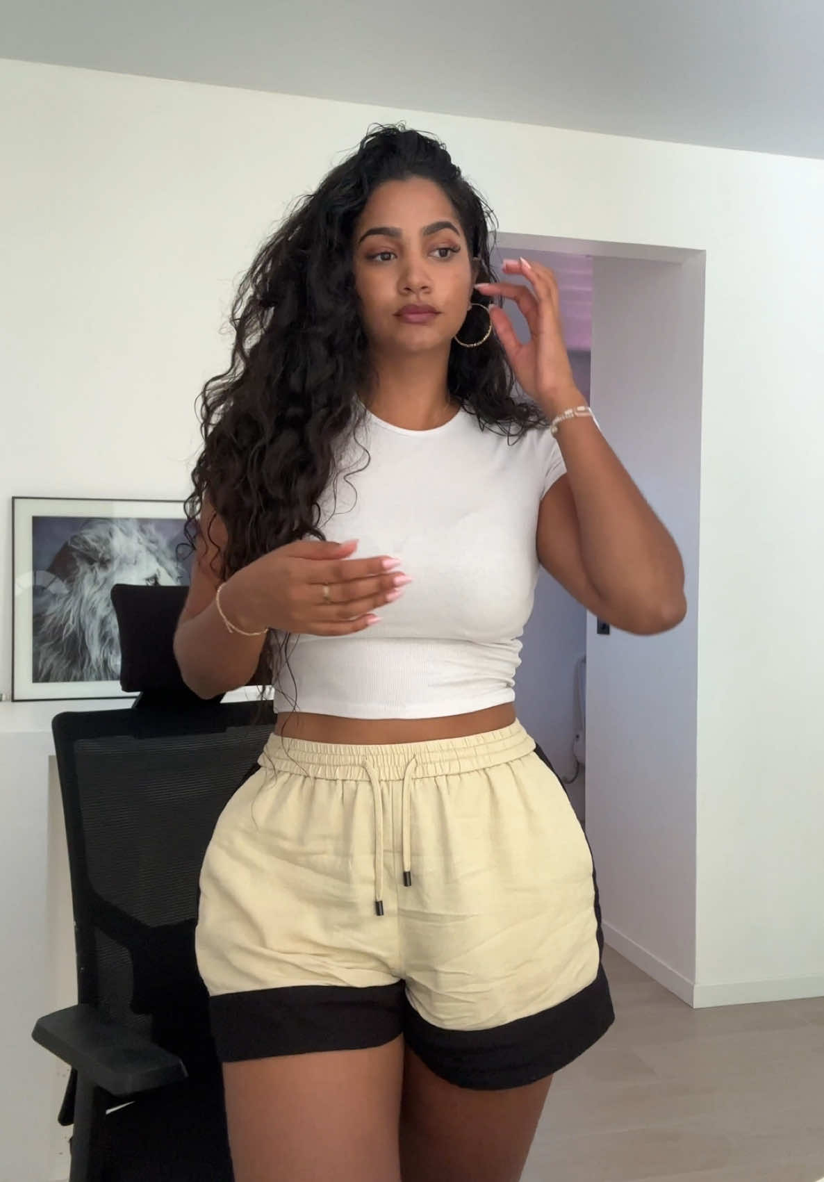 @aadelinerito
