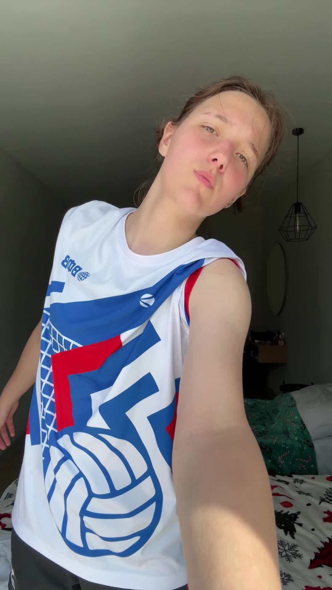 @несквик🏴