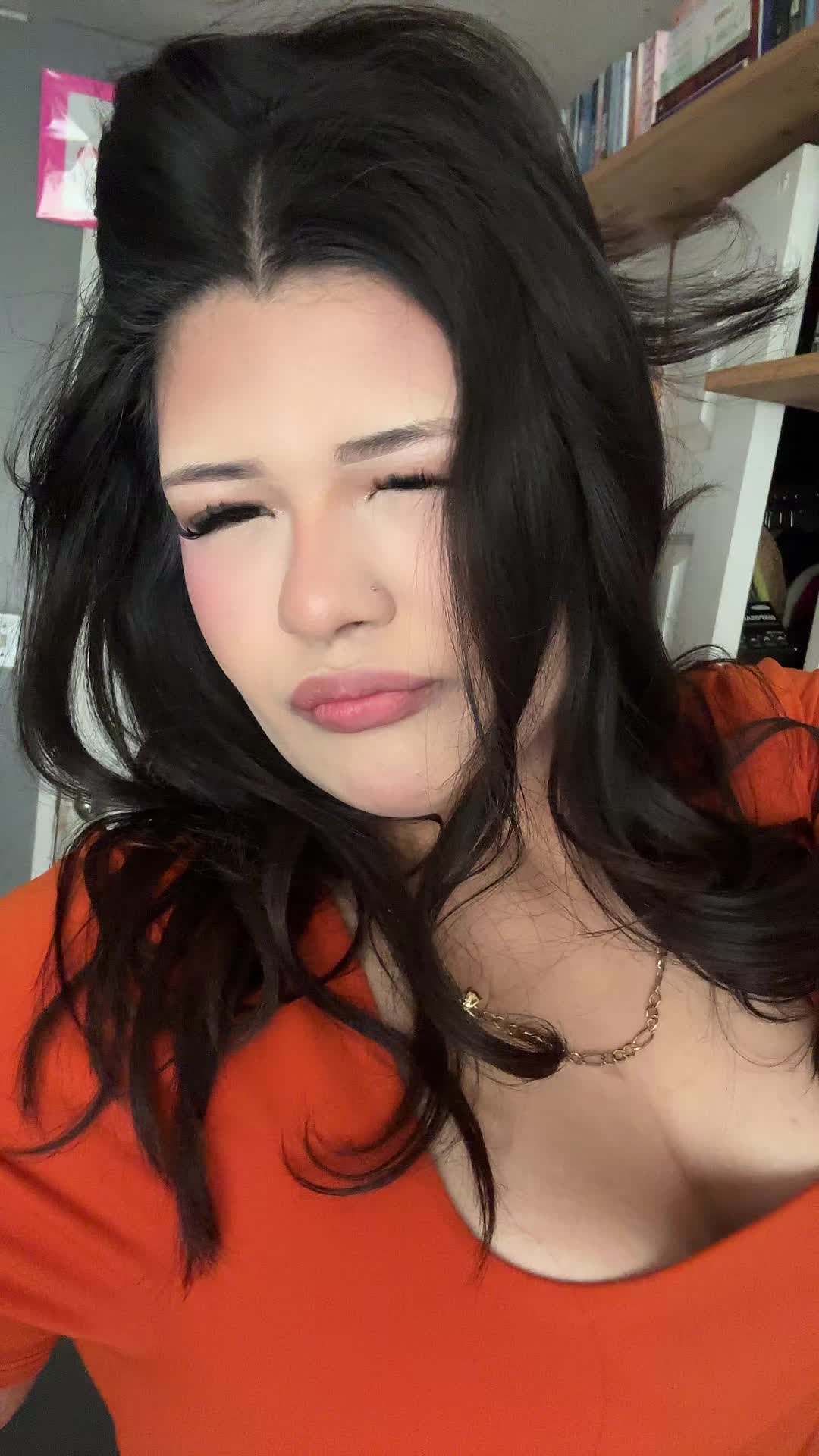 @𝑀𝑒𝑙𝑖
