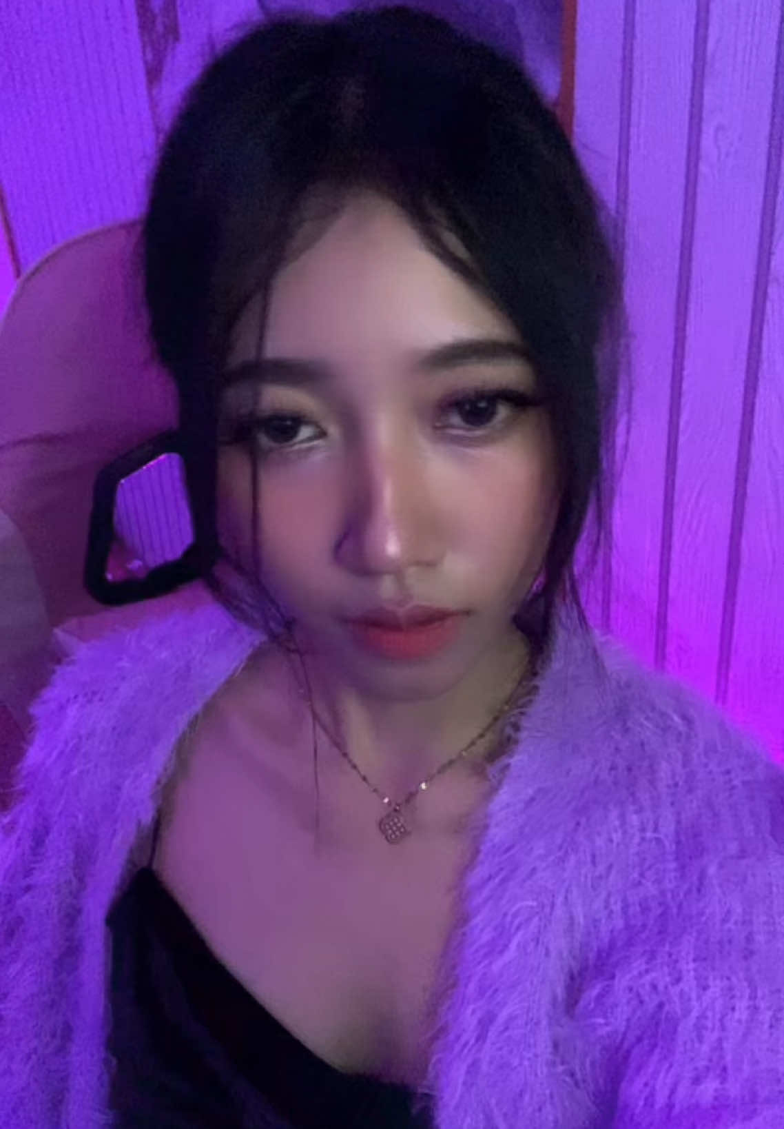 @Moniikhaa🐣