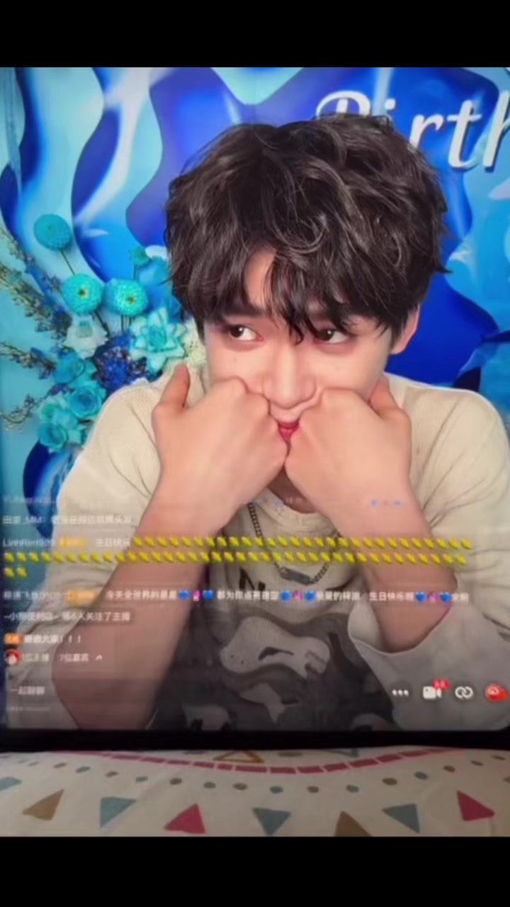@⚡︎𝙗𝙤̛𓆝