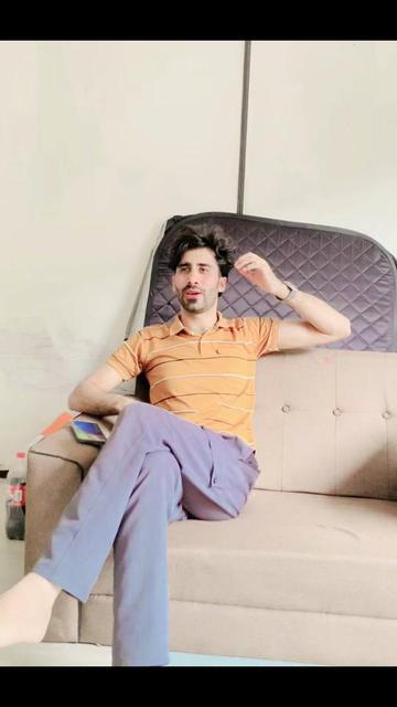 @KifāYāT Ùllàh Khãlil ❓