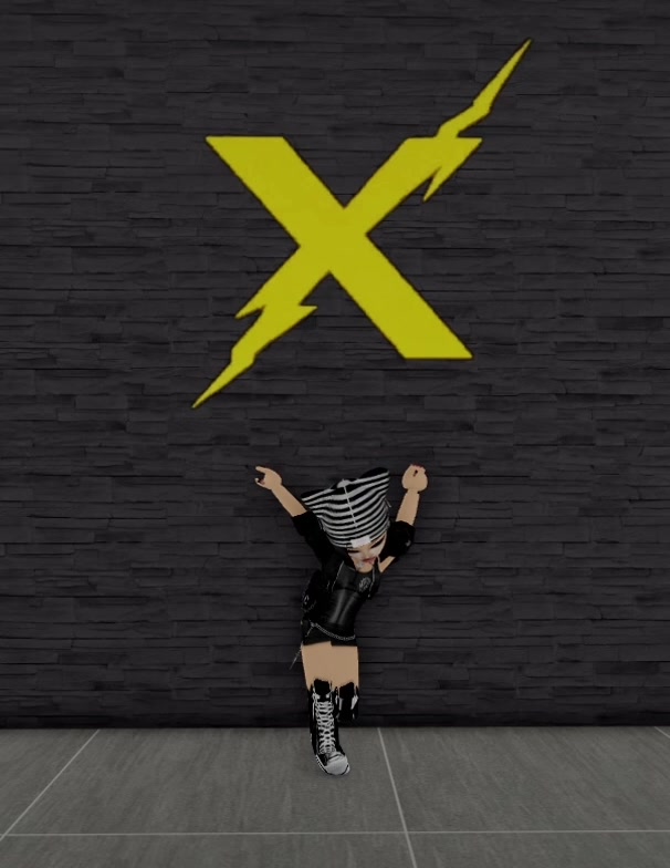 @Studio X 🩵💛