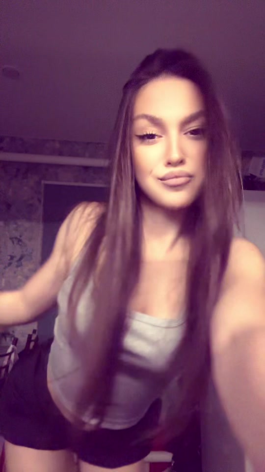 @_brunette_7777