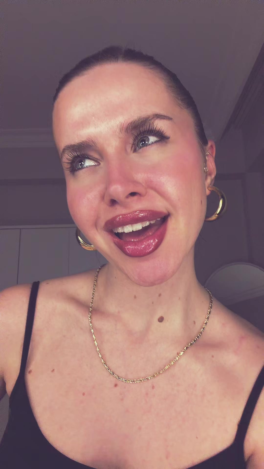 @siesamonika