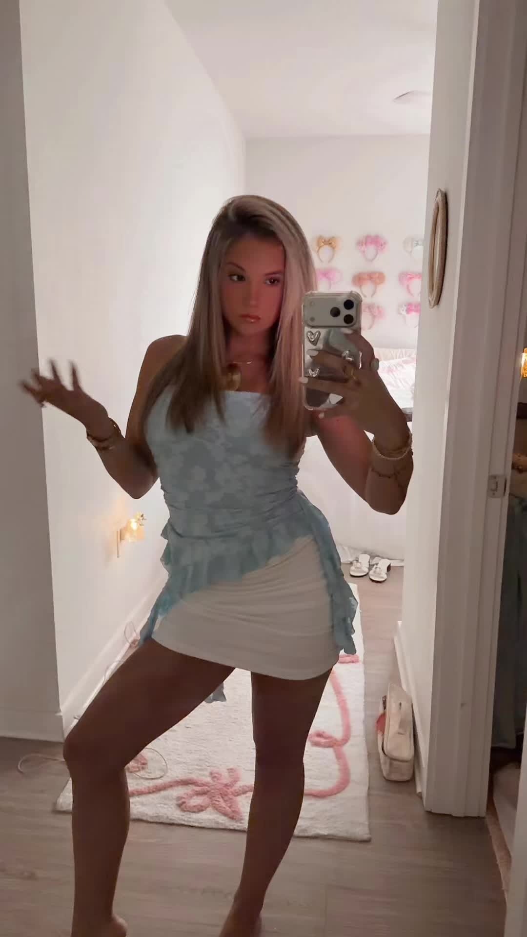 @𝒪𝓁𝒾𝓋𝒾𝒶🐆🍒🪩