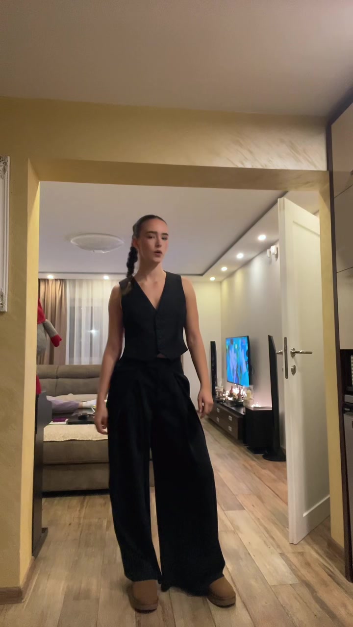 @𝐕𝐌