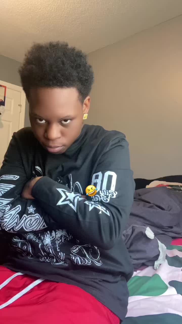 @🕷️