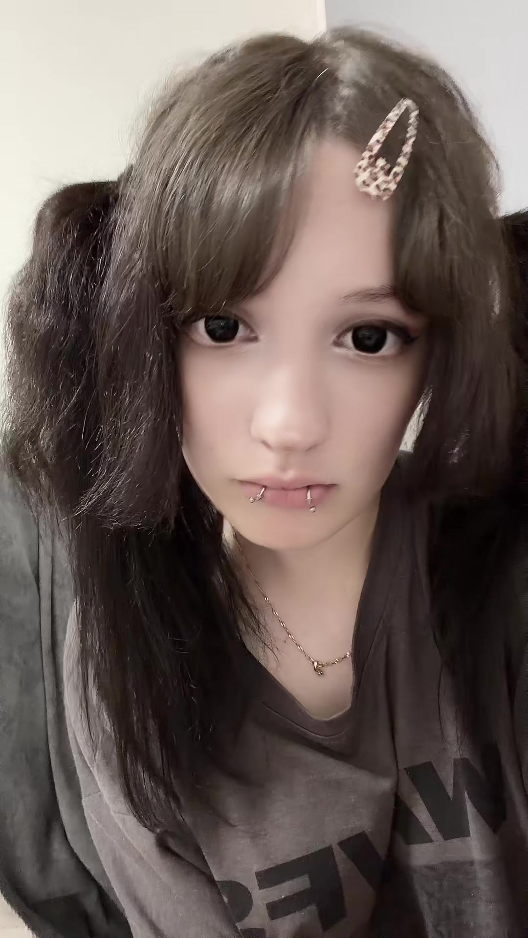 @urhikky