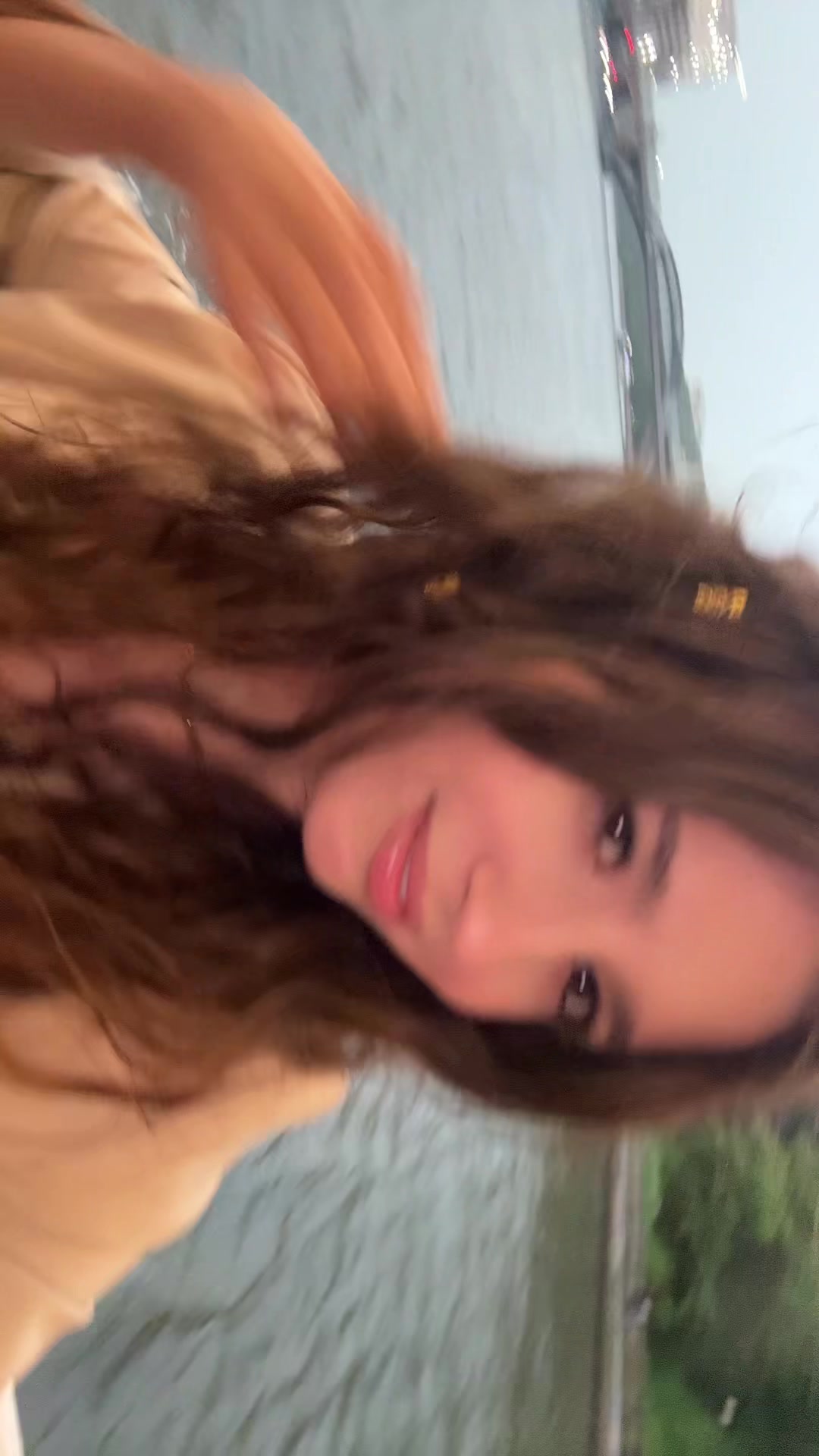 @Aksiks