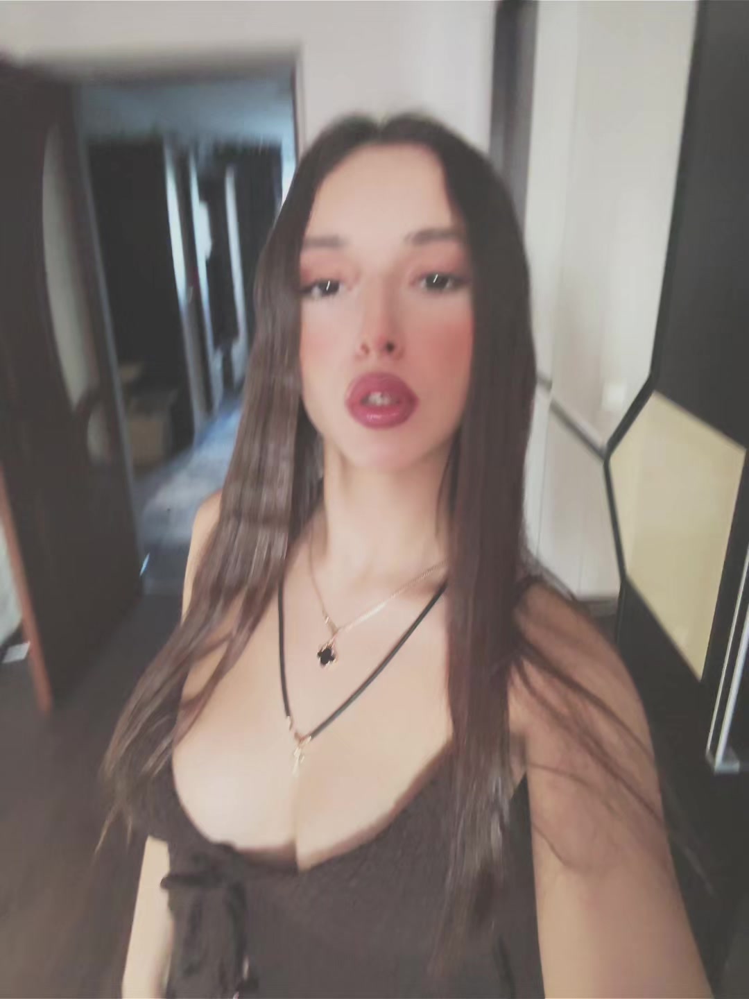 @Sofiasky
