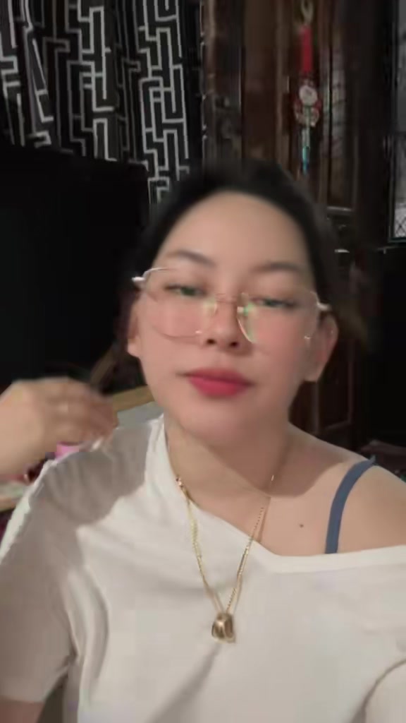 @Den