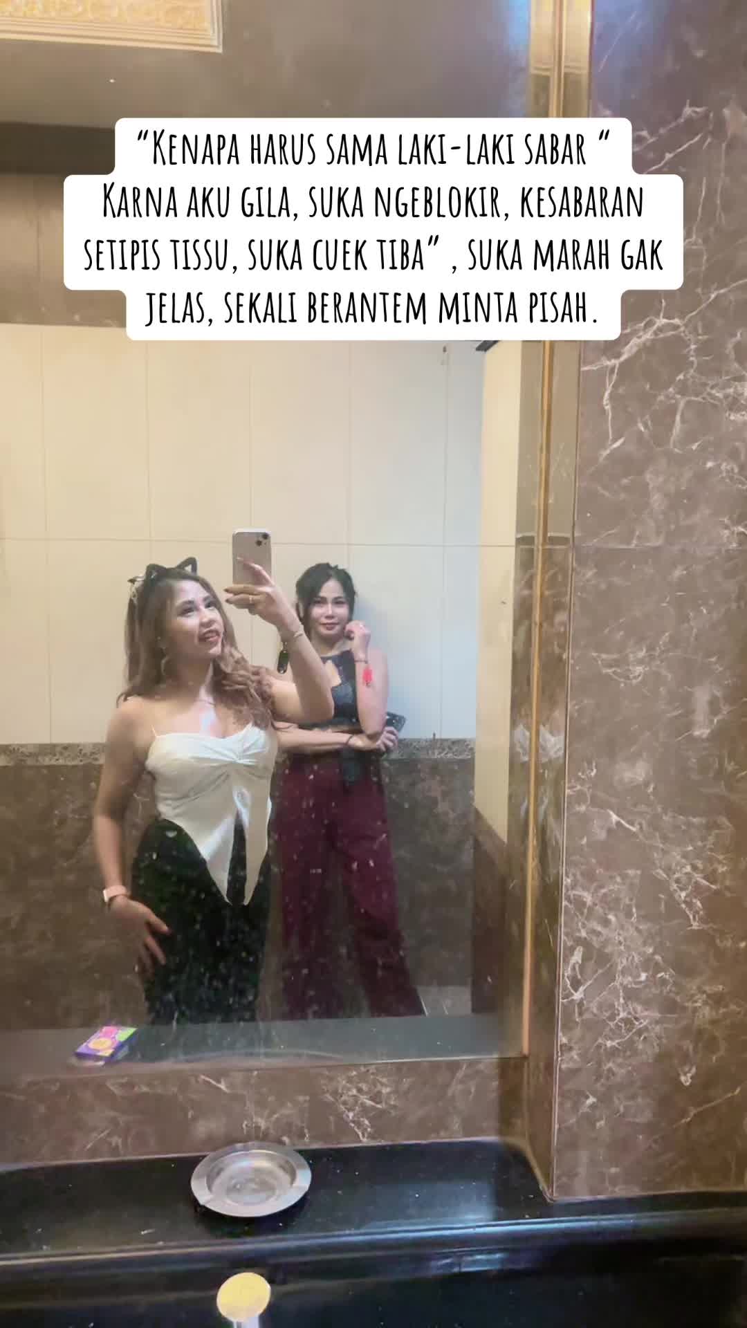 @👑Wanita Idamanmu👅