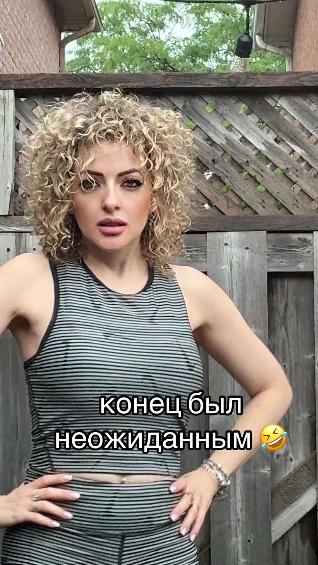 @_Sofia_