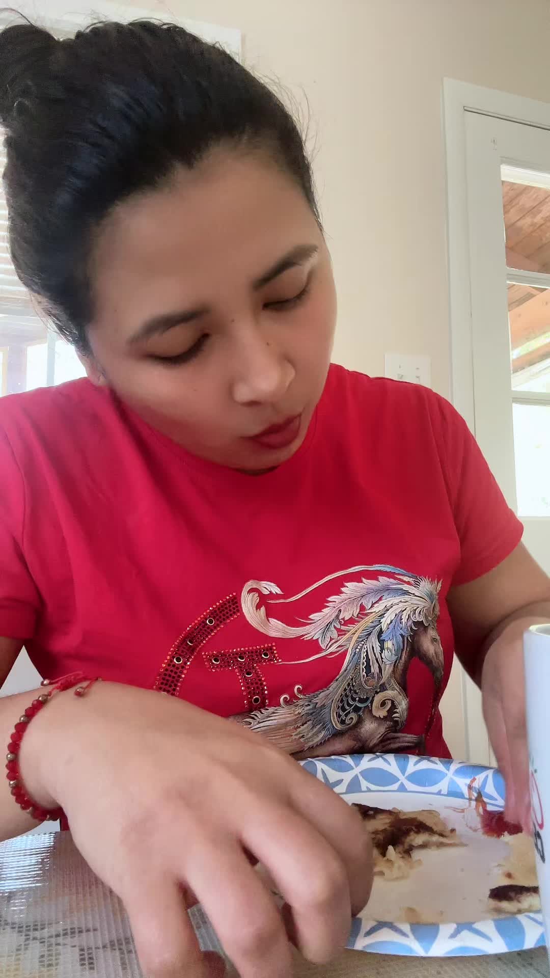 @Vanessa ✨️🦋