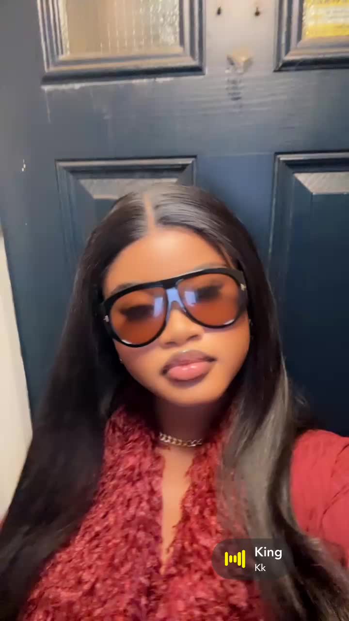 @Baeby_adwoa