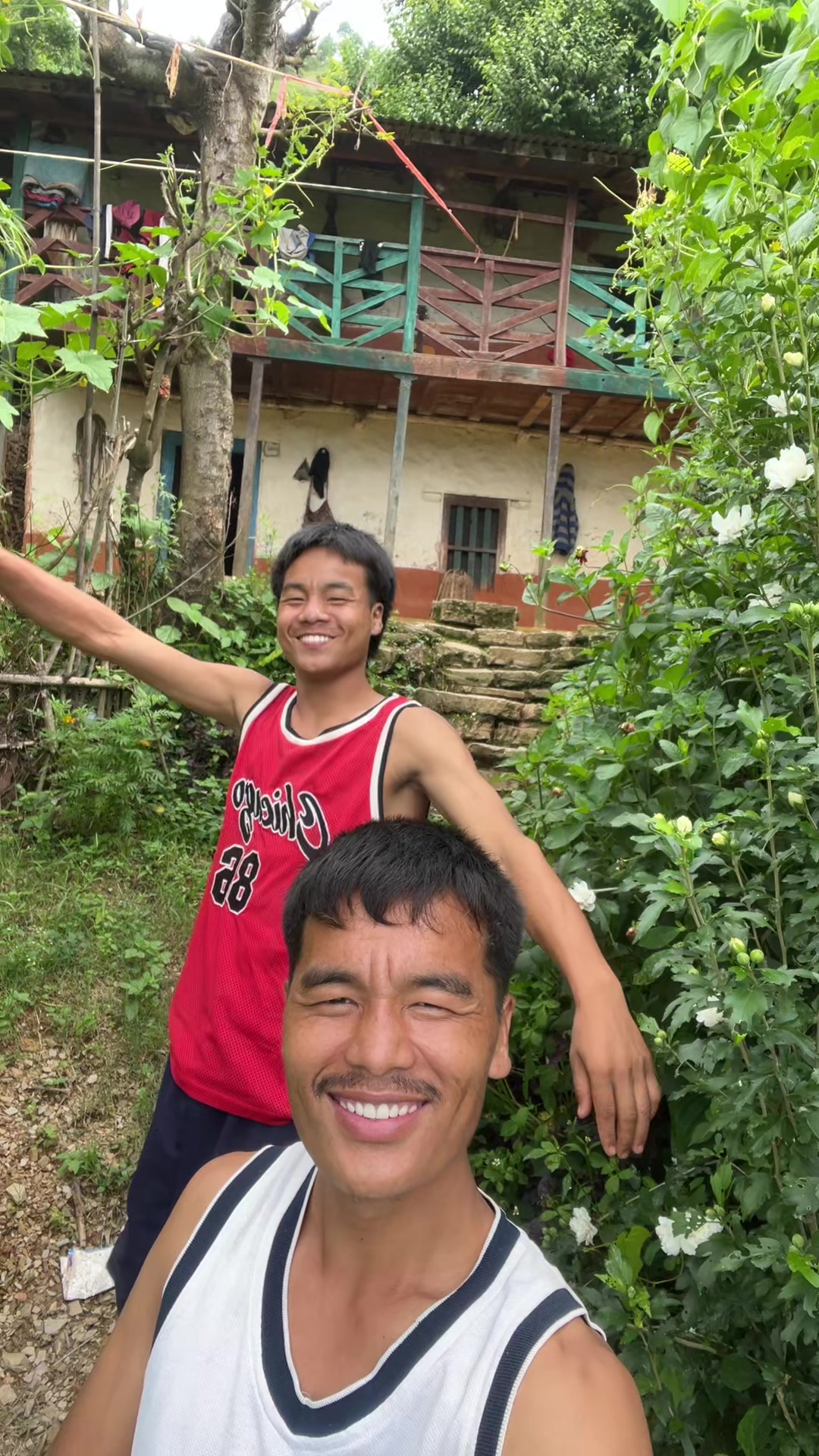 @लोकेश मगर🧿🌿