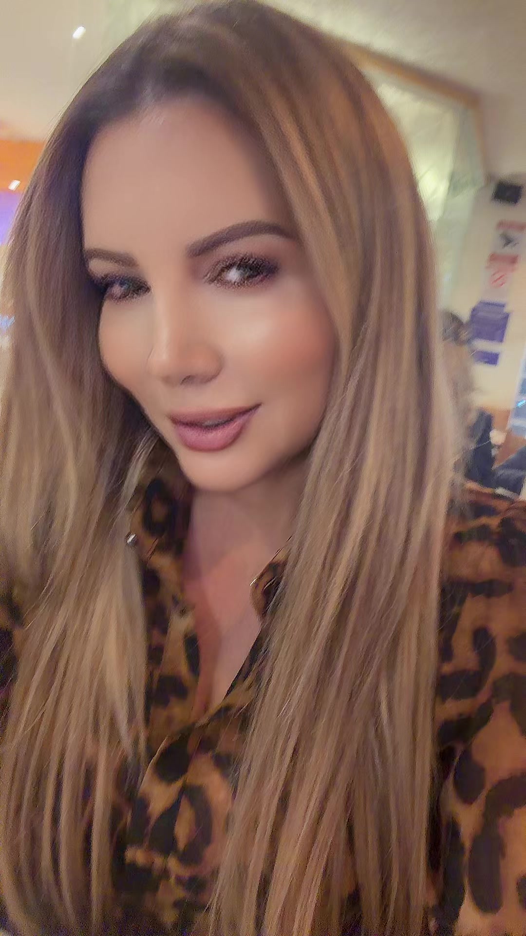@Anna Karyna
