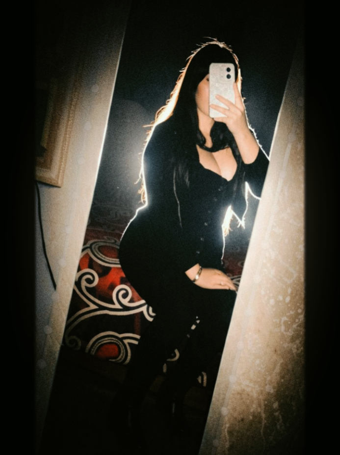 @👑𝑴𝒂𝒓𝒊𝒂𝒍𝒆𝒙💚🖤