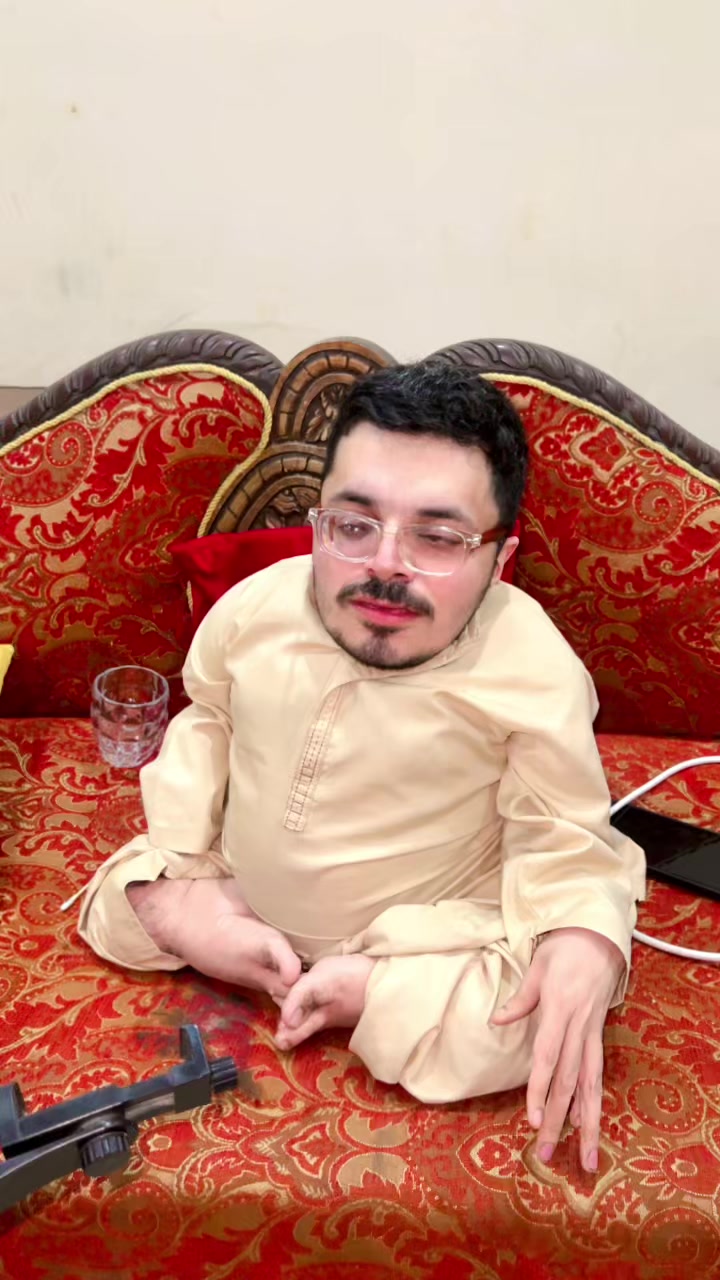 @Sallu Shampi Hayat♥️