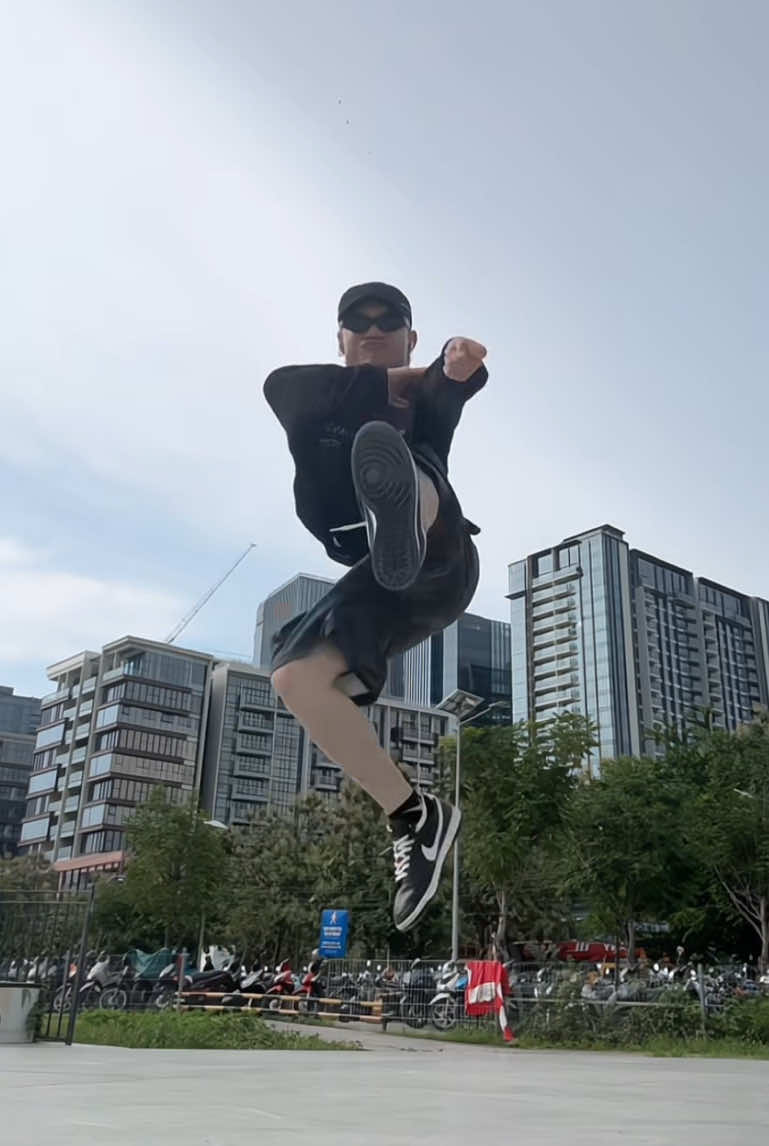 @AndyGO🎮🥷🏻