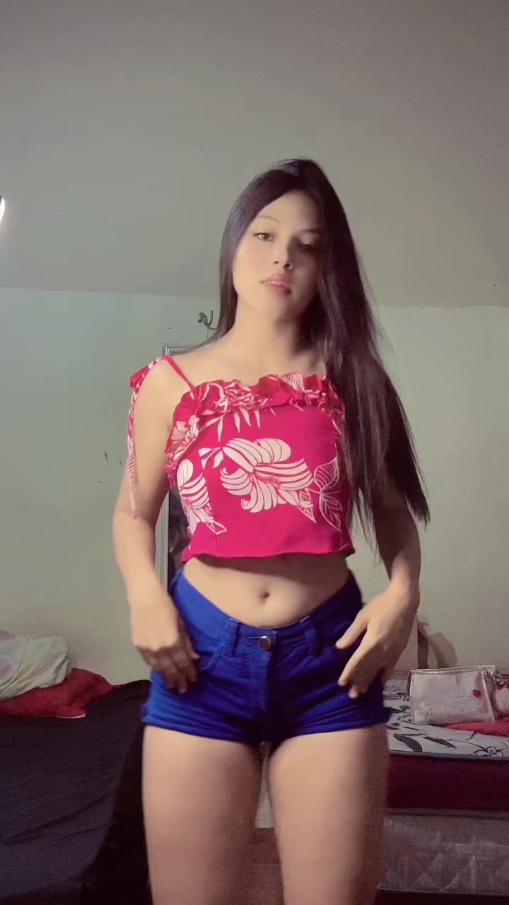@claraa