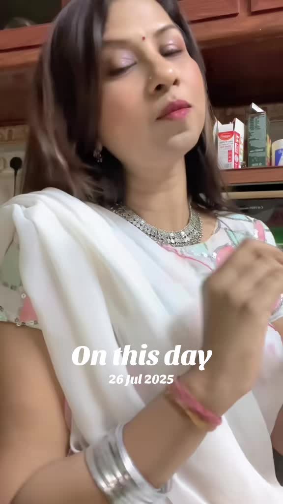 @SIMRAN 🇲🇺
