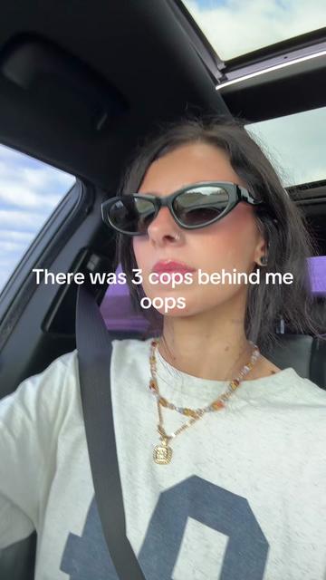 @sydknee