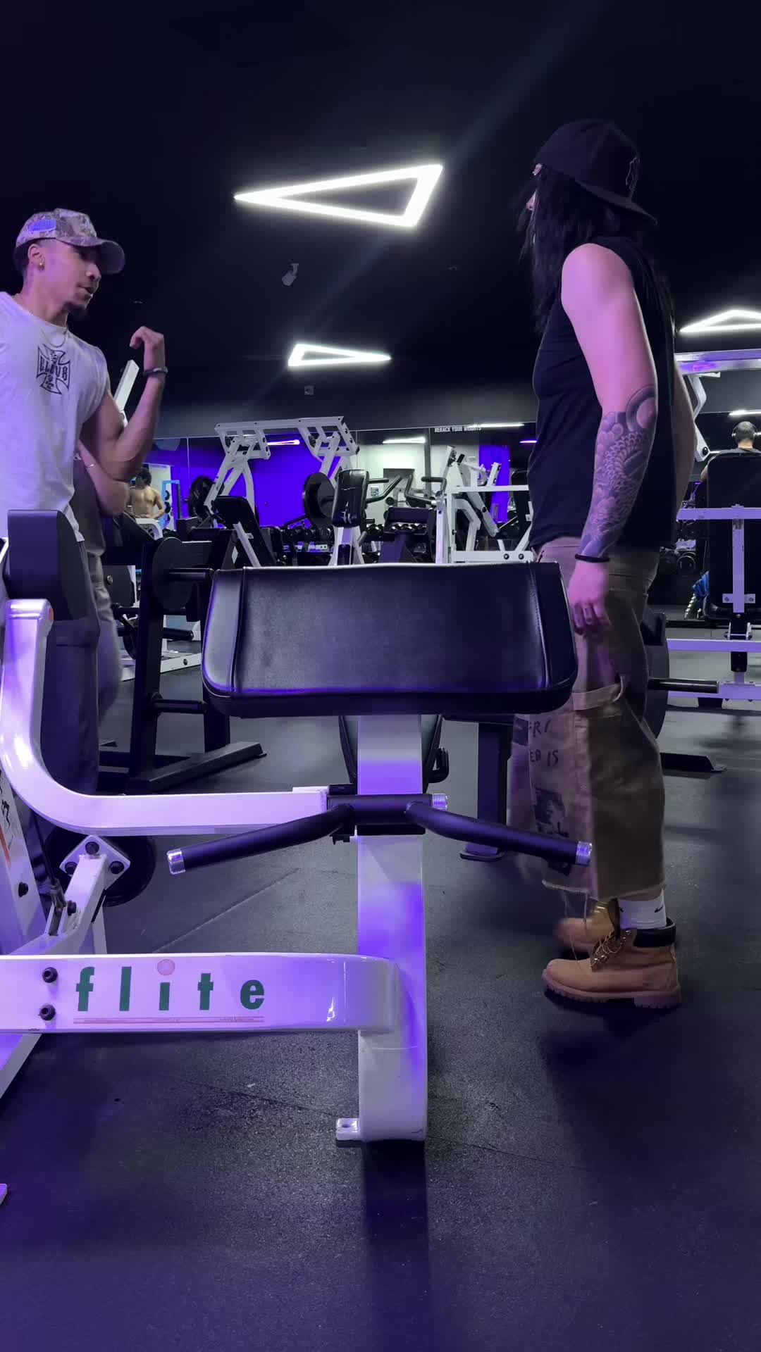 @notjustang