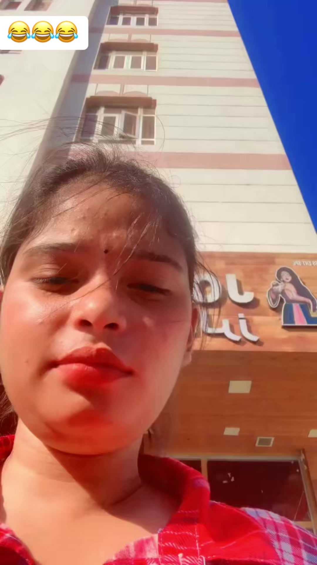 @(Nishubattra) world queen 👸