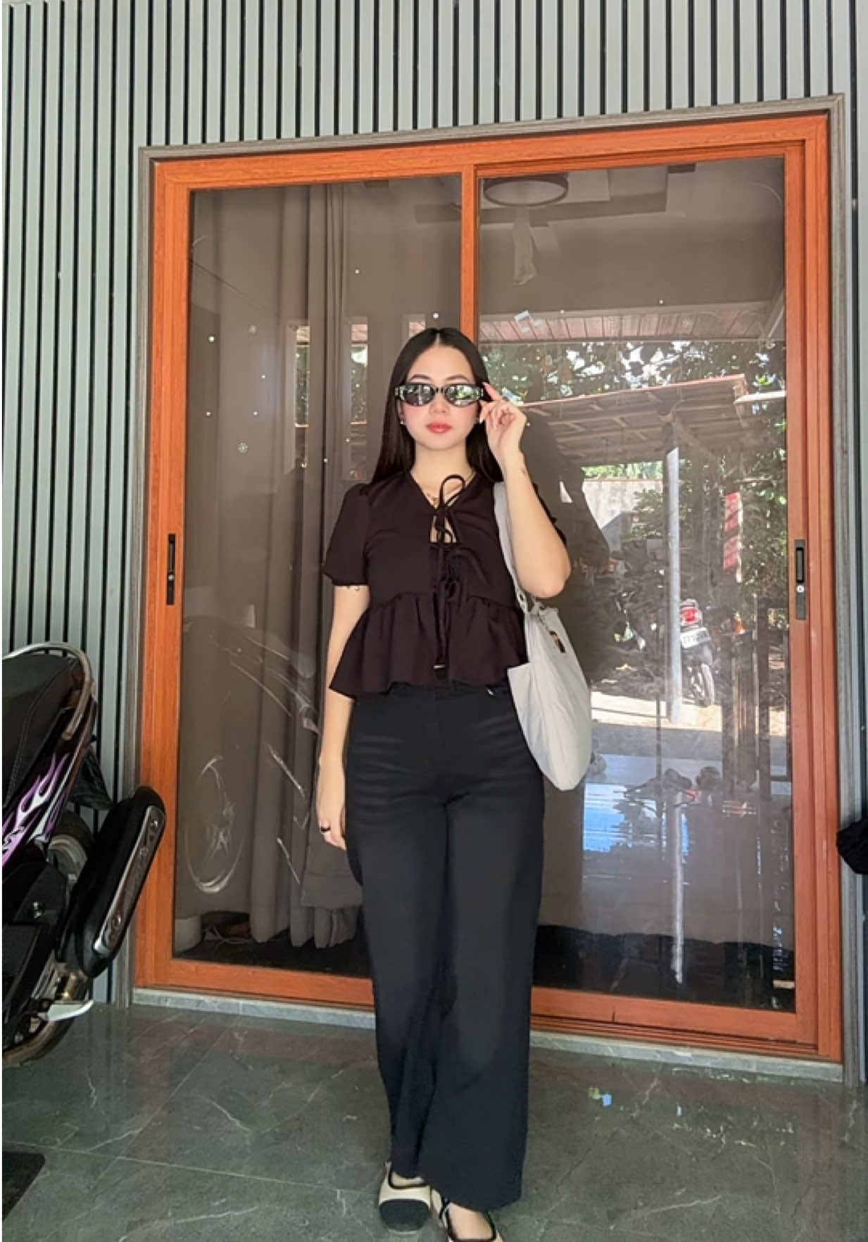 @Hazelpetipit