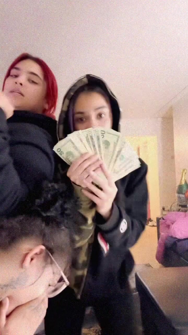 @Ney