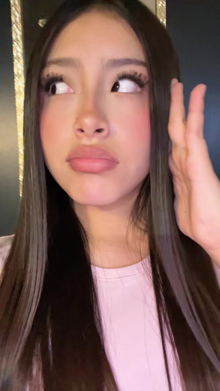 @𝓐𝓶𝓮𝓵𝓲𝓪🩸