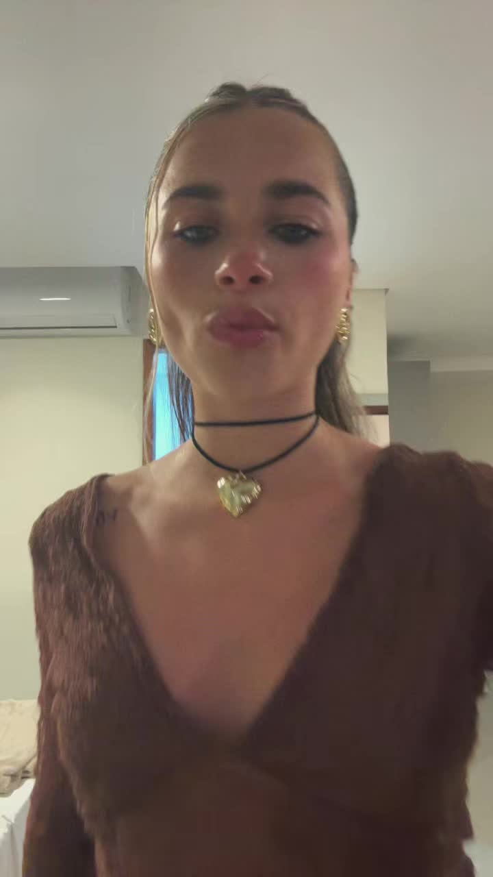 @vickyyf