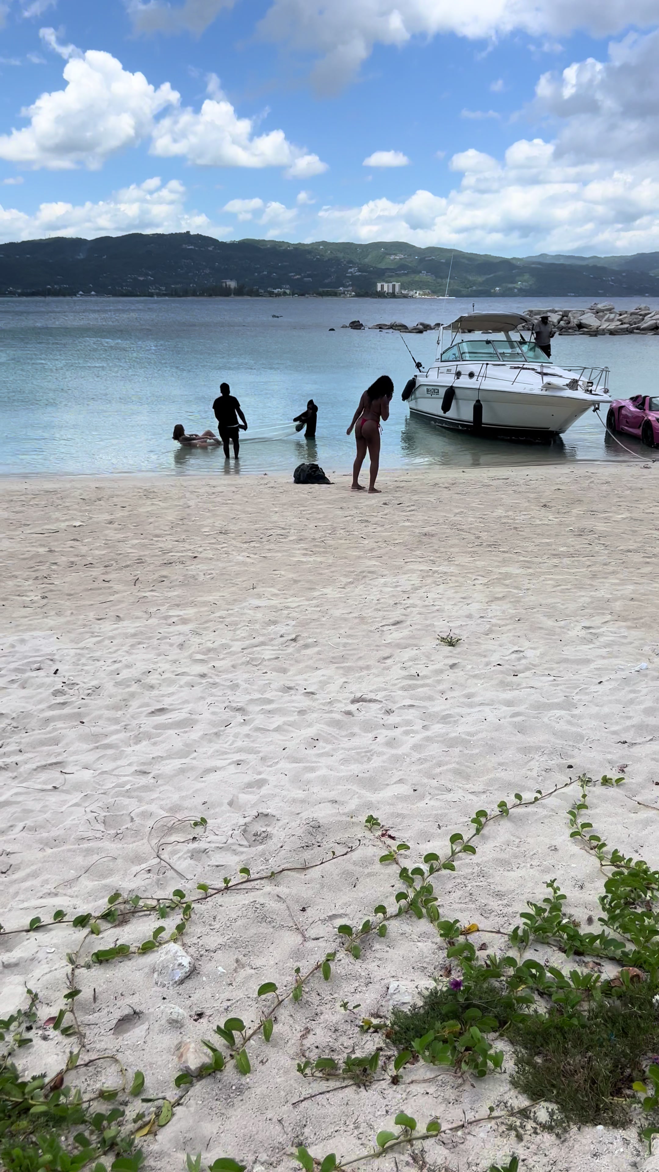@Tour Life With Epic🇯🇲