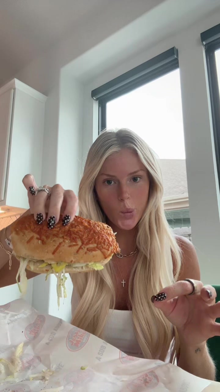 @Sarahkatereynoldz