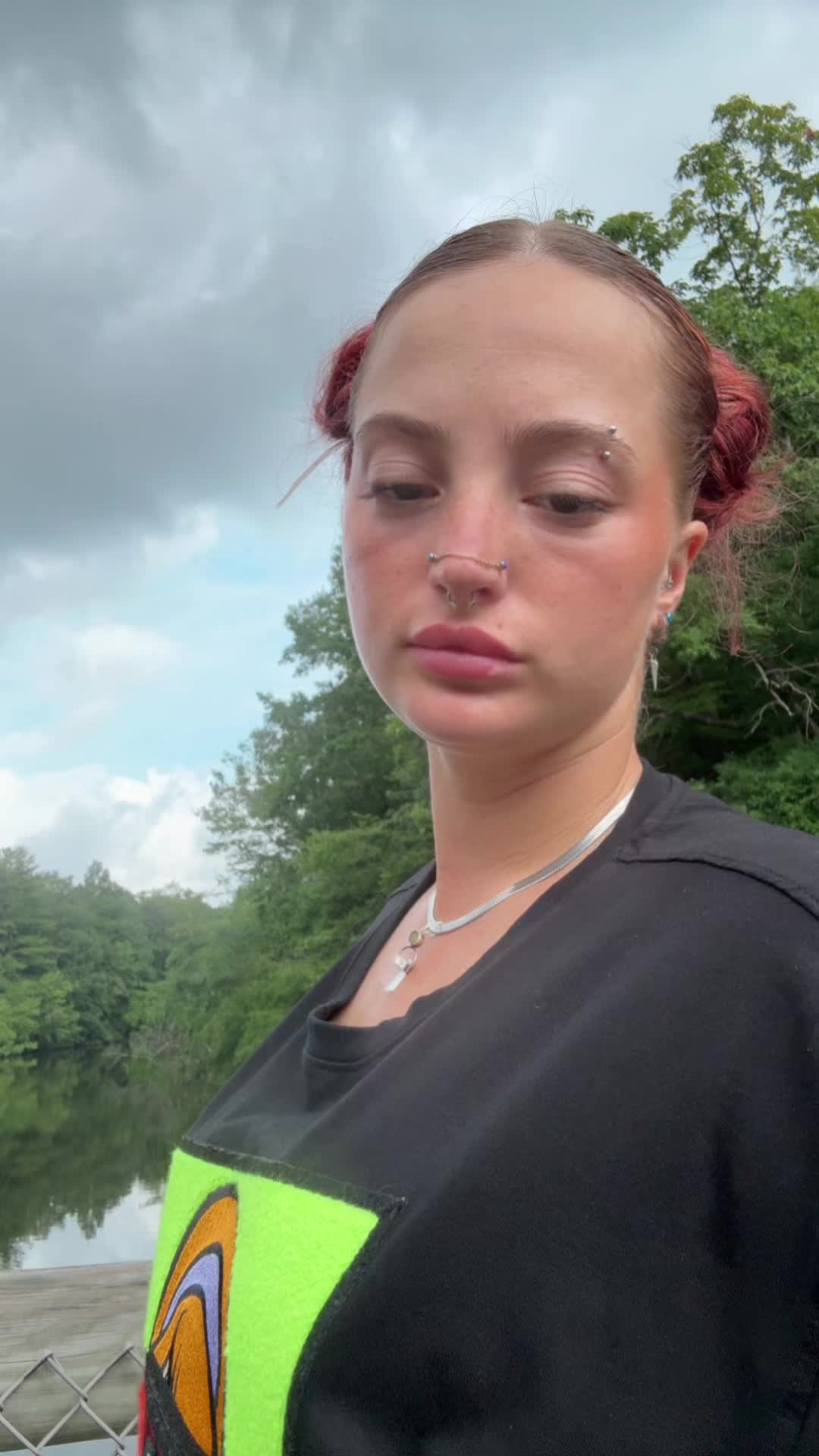 @Sky🌶️
