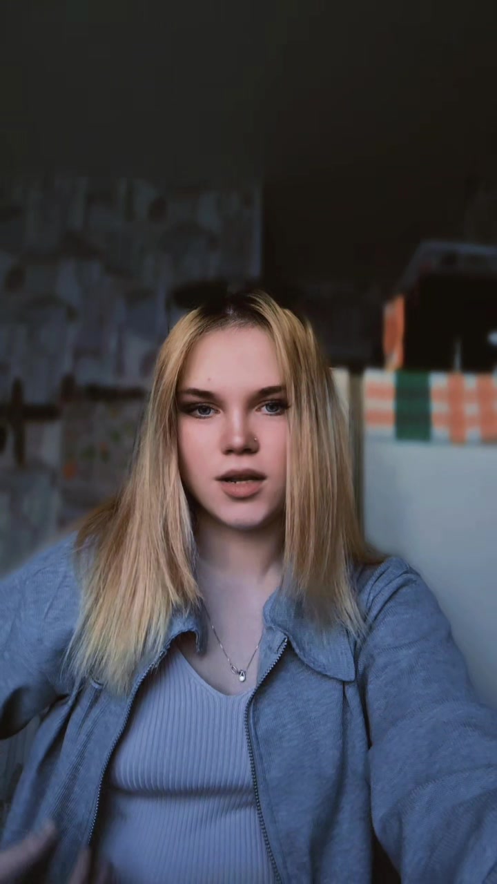 @Лиза