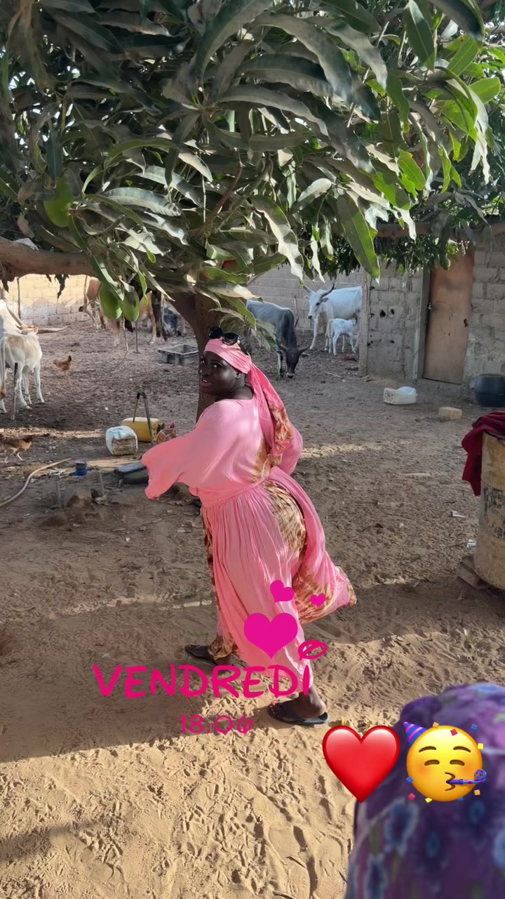@Bbmita saliou linternational🥳