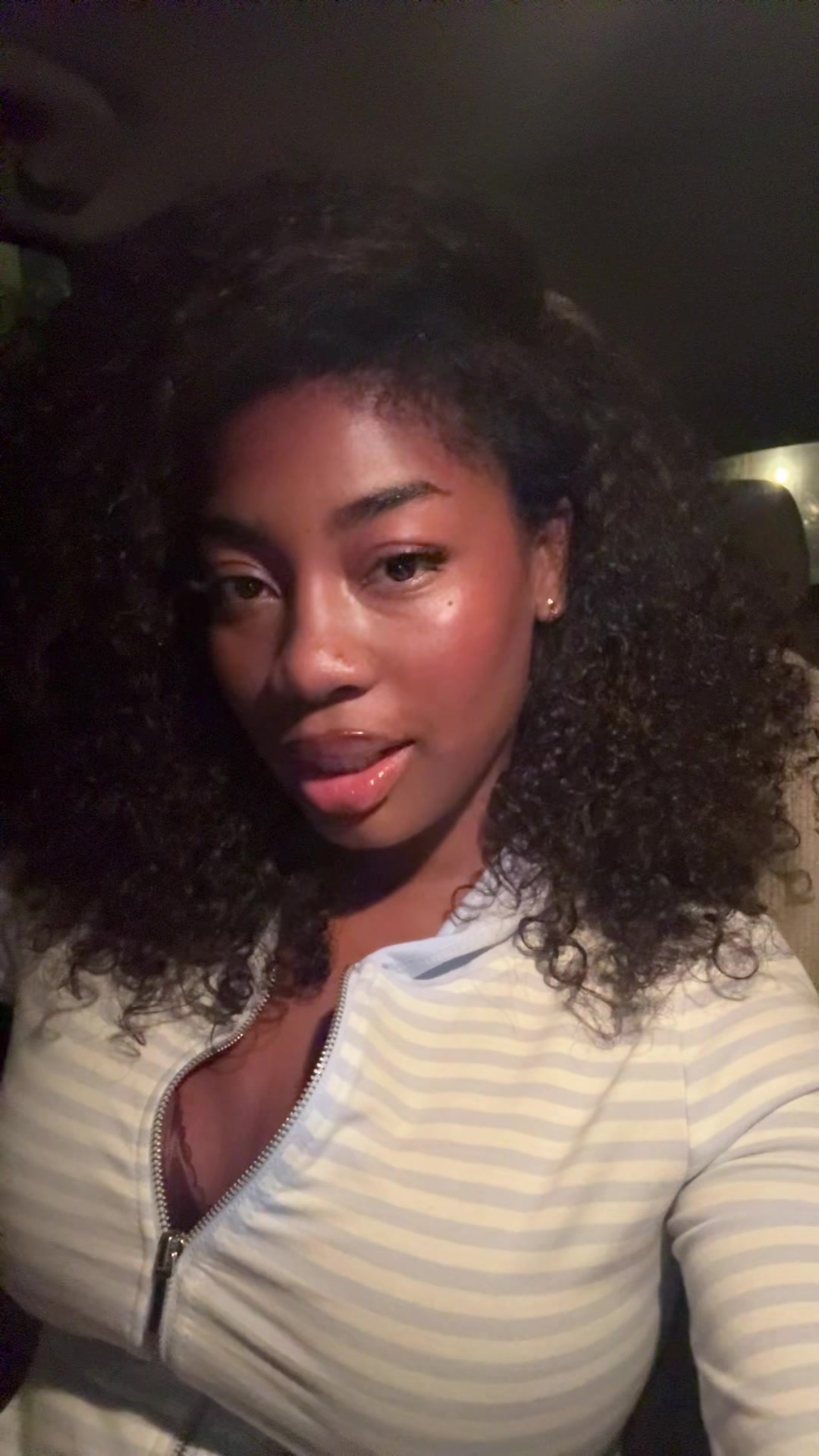 @AliceB