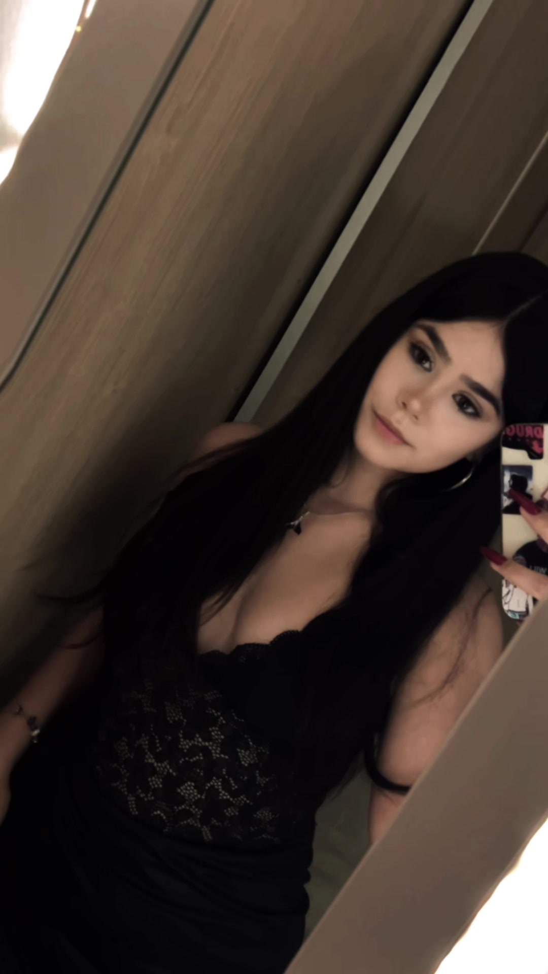@liraal_