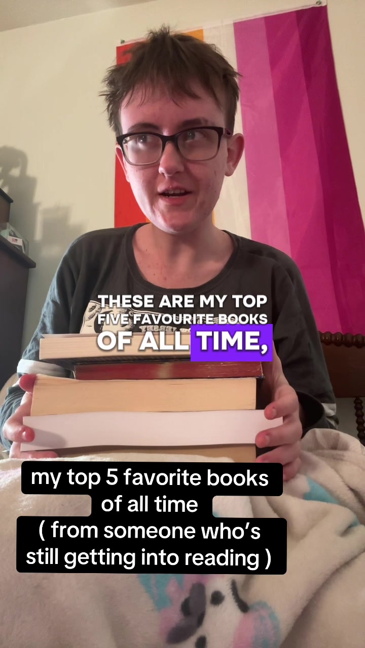 @syl ⚢ writer & reader