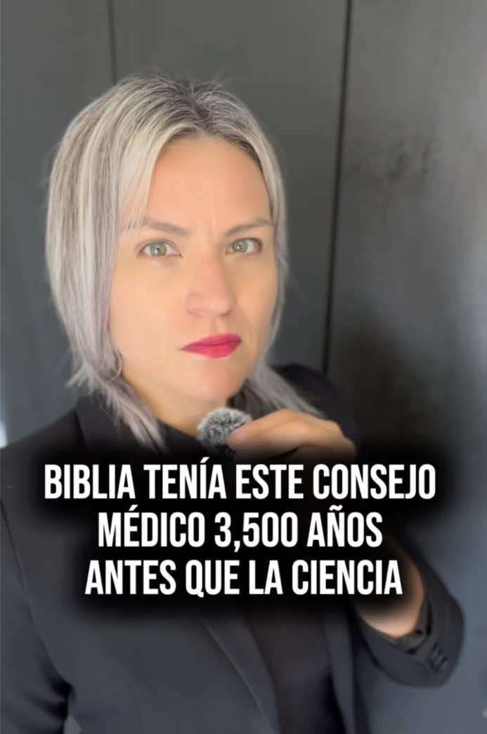 @Viridiana Mart&iacute;nez|Ciencia&Fe