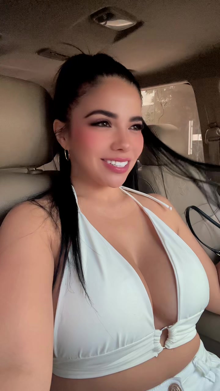 @Evelyn &Aacute;lvarez