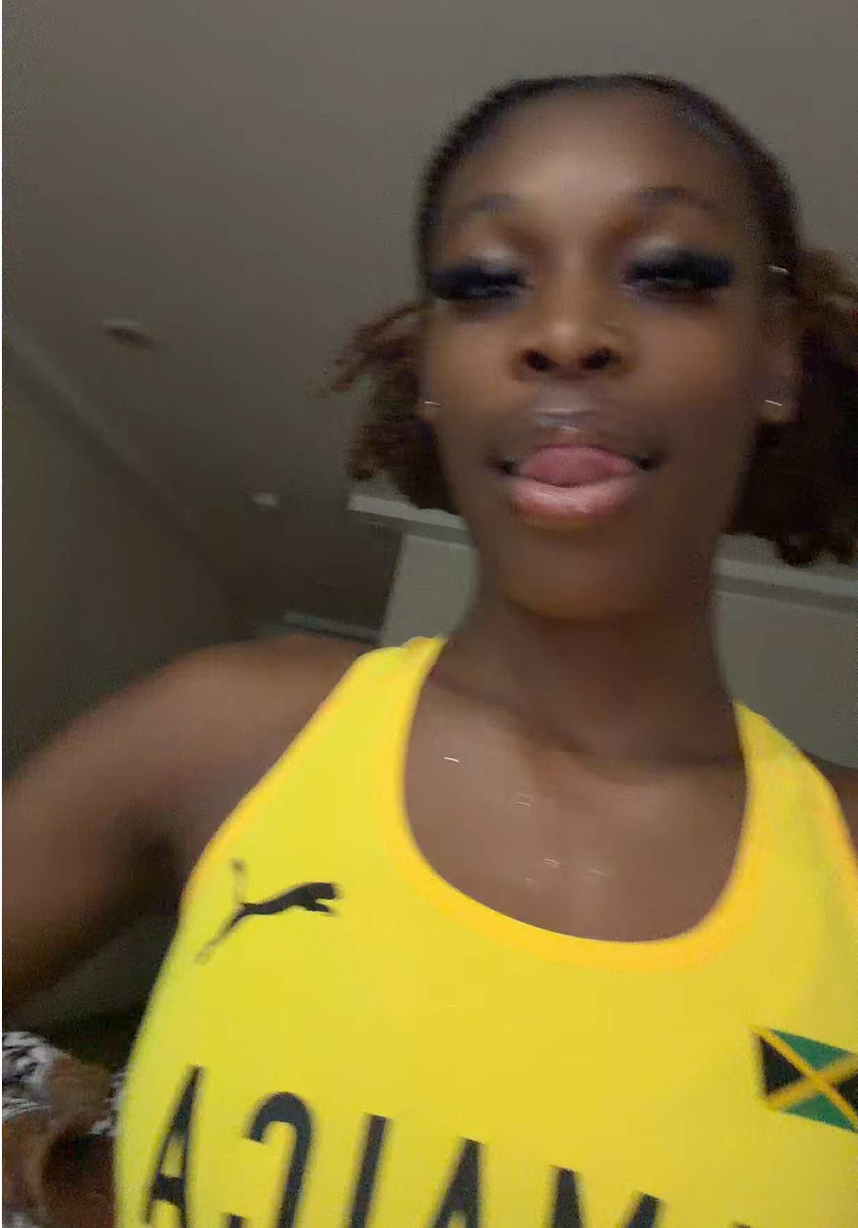 @lanaᥫ᭡