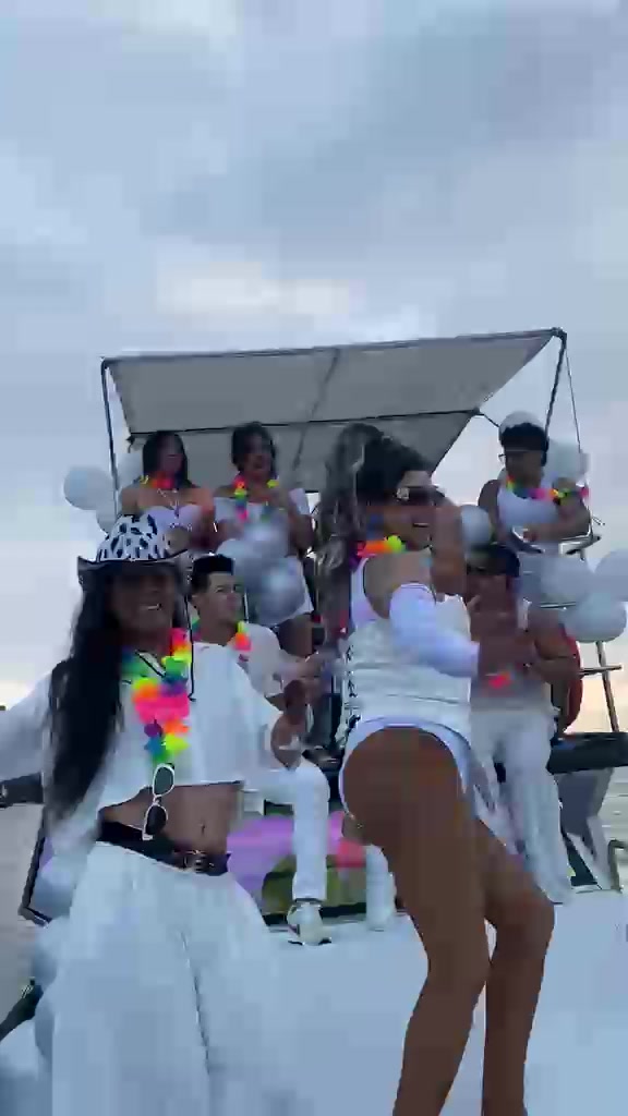 @elektralazorra